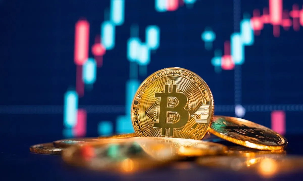 کارشناسان روسی: قیمت بیت کوین تا پایان سال ۲۰۲۵ به ۱۵۰ هزار دلار خواهد رسید
