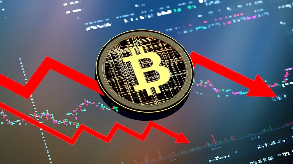 شرط‌بندی یک میلیارد دلاری روی سقوط بیت‌ کوین؛ کف قیمتی کجاست؟