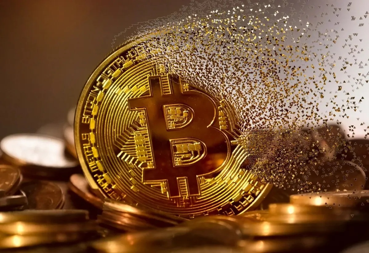 مدیرعامل کوین بیس: خروج ماینرها به سمت هوش مصنوعی قیمت بیت کوین را تهدید نمی‌کند