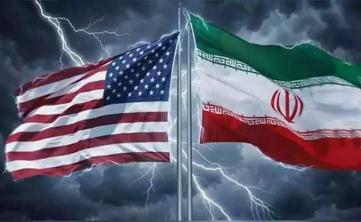 قیمت تتر در پی افزایش تنش‌های نظامی به ۲۱۴ هزار تومان رسید