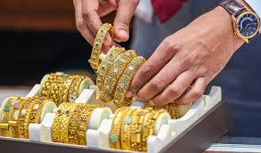 سناریوی صعودی بانک هندی برای اونس طلا؛ قیمت چه زمانی به ۵ هزار دلار می‌رسد؟
