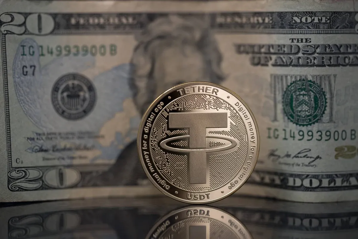 دلار و تتر سقف جدید زدند؛ ۱۲ هزار تومان افزایش قیمت تنها در یک هفته
